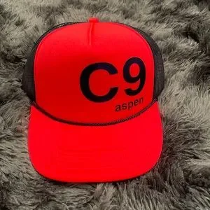 Original Cloud9 hat purchased in Aspen venue in 2023. In perfect condition. Cloud9 aspen semi-truker cap main image 2